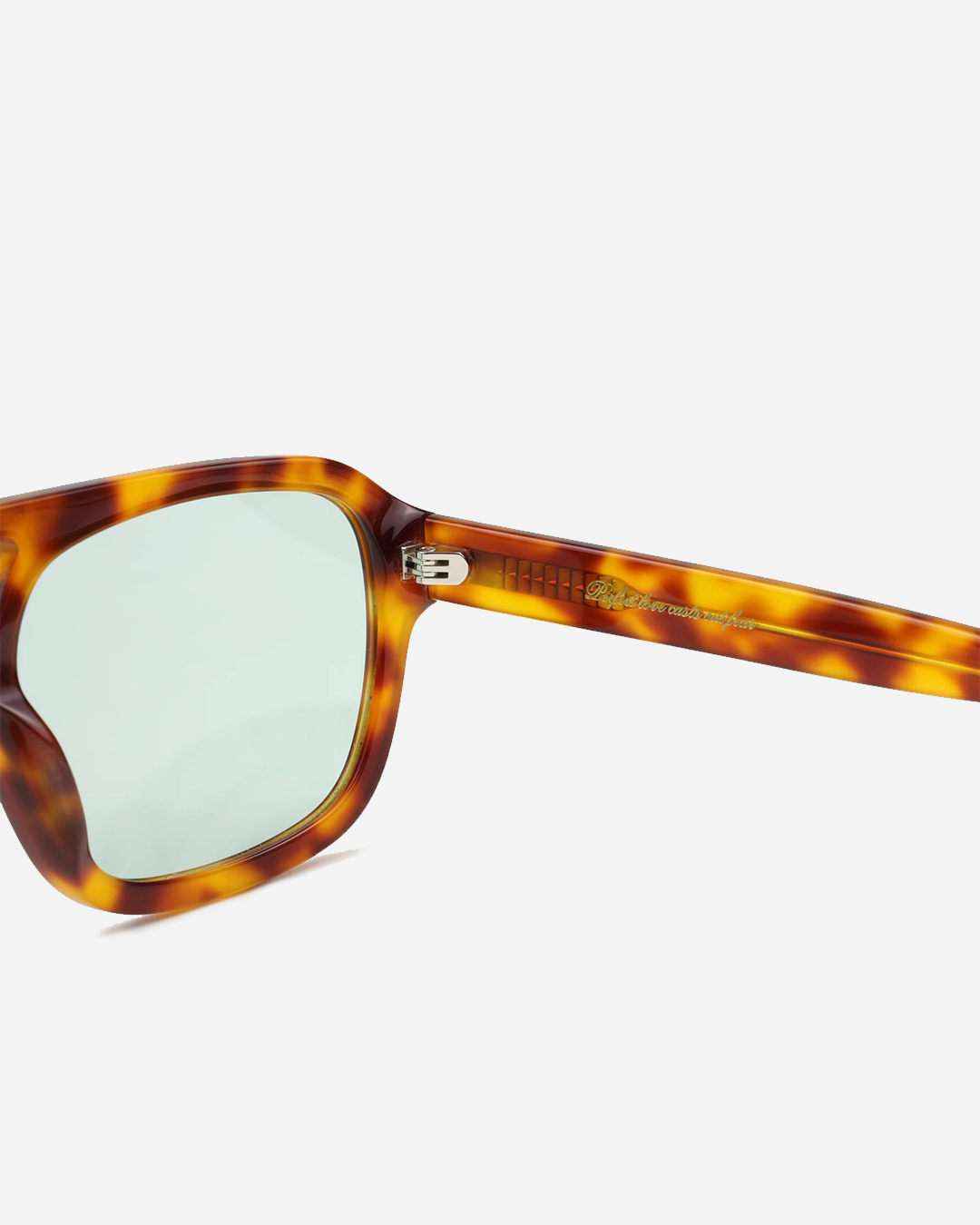 Lus Glasses