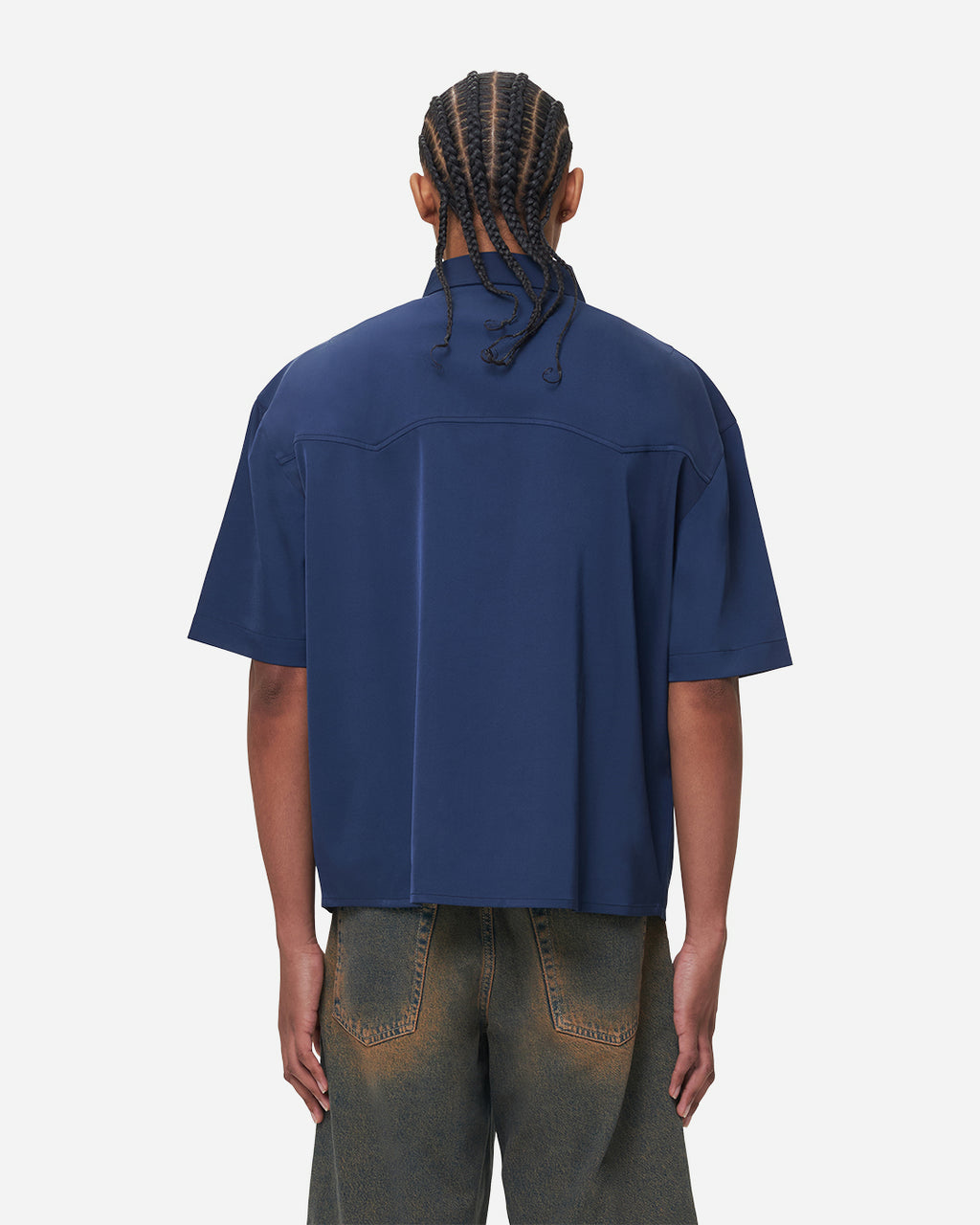 The Chesed, Jacob Coffee Shirt is cut to a relaxed fit and above hip length. Crafted from a cotton blend.